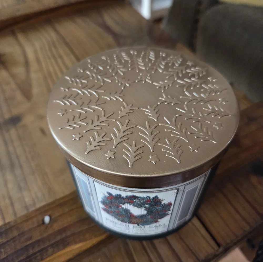 Bath & Body Works 14.5oz Fresh Balsam Candle.  NWT. - Picture 5 of 9